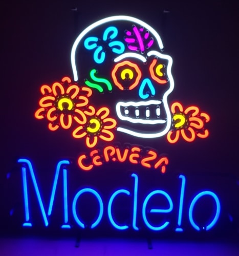 Modelo Cerveza Sugar Skull LED Sign
