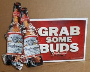Budweiser Beer Grab Some Buds Tin Sign budweiser beer grab some buds tin sign Budweiser Beer Grab Some Buds Tin Sign budweisergrabsomebudsbottlestin2011small 300x242
